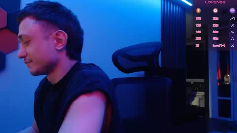 Snapshot of ravine_doleg chatting on 11-01-25, 05:59 Alex Nash online show from 11-01-25, 05:59