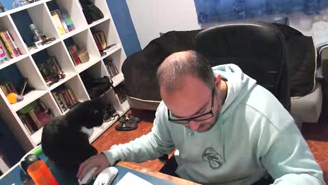 ravingr3d3 online show from 11-17-25, 09:04