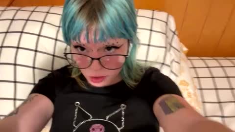 Ravynn 3 online show from 09-08-25, 06:40