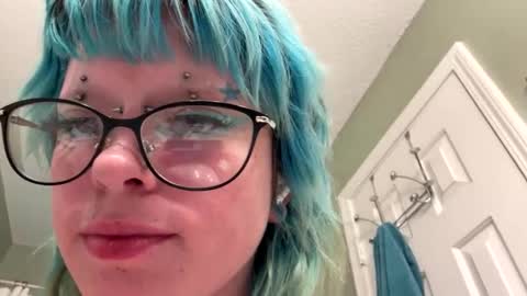 Ravynn 3 online show from 09-10-25, 06:41