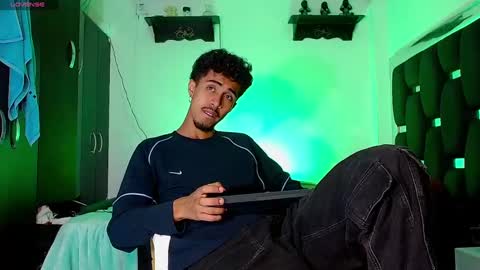 Rayn online show from 12-21-24, 05:36