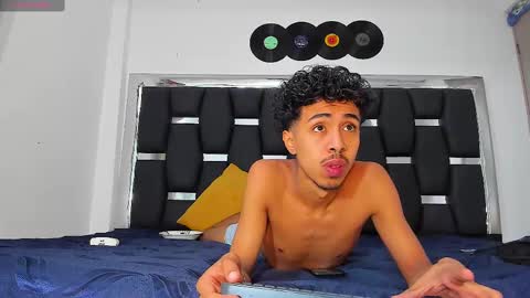 Rayn online show from 02-20-25, 01:08