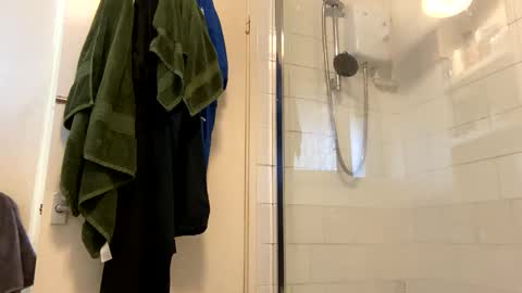 Raydick online show from 11-21-25, 08:57