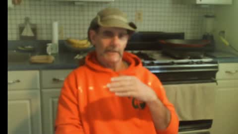 Ray online show from 11-17-25, 07:41