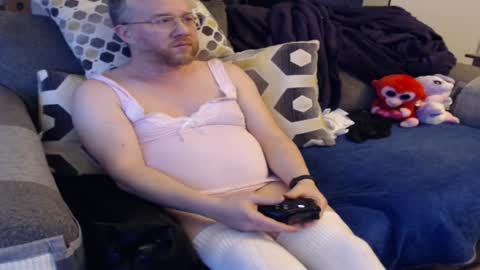 Snapshot of raymondsun chatting on 02-02-25, 09:34 Sunshine Ray online show from 02-02-25, 09:34