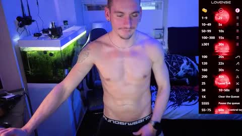 Rayzel online show from 02-28-26, 10:33