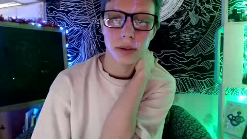  Yrriel Strife Candy-Demon Caveboy mr. Cringe   online show from 03-10-25, 07:42