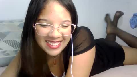 Snapshot of rdahoranascimento chatting on 01-13-26, 10:59 rafasroom online show from 01-13-26, 10:59