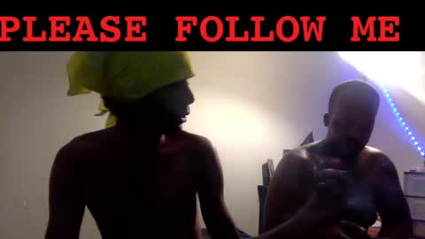 Snapshot of realdrewreynolds chatting on 09-22-25, 09:55 tranzGODess online show from 09-22-25, 09:55