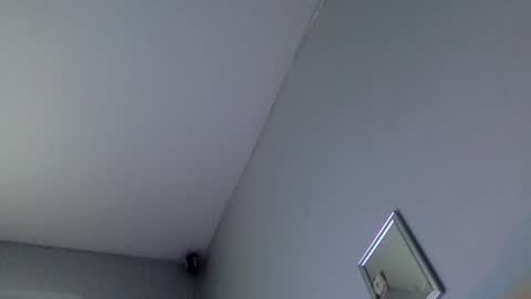 Snapshot of realdrewreynolds chatting on 11-04-25, 09:47 tranzGODess online show from 11-04-25, 09:47