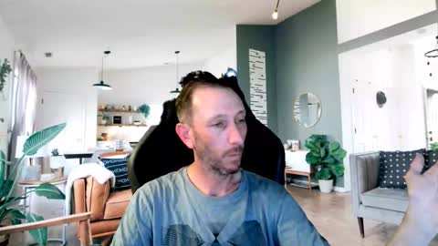 Snapshot of reallybigdick6969 chatting on 11-20-25, 02:23 reallybigdick6969 online show from 11-20-25, 02:23