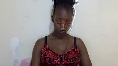 queen online show from 03-10-25, 07:10