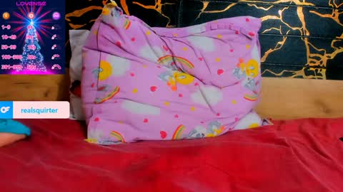 realsquirter online show from 12-22-24, 06:17