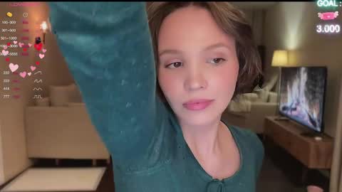 Snapshot of realsupermichael chatting on 02-05-25, 06:48 AliceEve online show from 02-05-25, 06:48