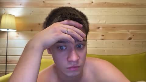 Snapshot of realsupermichael chatting on 10-02-25, 05:09 AliceEve online show from 10-02-25, 05:09