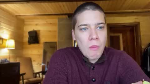 Snapshot of realsupermichael chatting on 12-03-25, 09:18 AliceEve online show from 12-03-25, 09:18