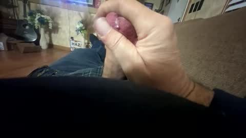 Snapshot of reb854 chatting on 12-14-25, 02:28 reb854 online show from 12-14-25, 02:28