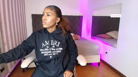 Snapshot of rebeca_cortez1 chatting on 02-15-25, 04:25 I invite you to my birthday on November 3th  online show from 02-15-25, 04:25