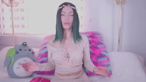 Rebeca  online show from 09-16-25, 01:01