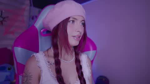 Rebeca  online show from 10-14-25, 01:45