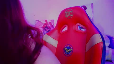 Rebeca  online show from 12-18-25, 08:26