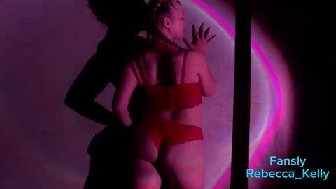 rebecca_____ online show from 02-02-26, 01:59