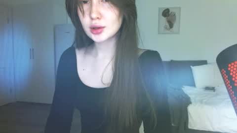 Lets talk here 33.  online show from 02-23-25, 07:38