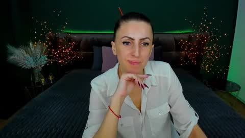 rebecca_diamonds online show from 02-17-25, 03:42