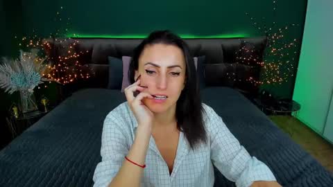 rebecca_diamonds online show from 03-02-25, 03:16