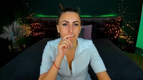 rebecca_diamonds online show from 09-24-25, 06:28