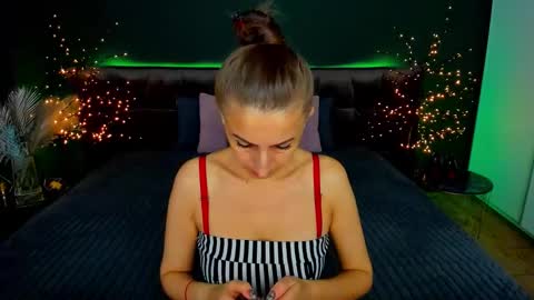 rebecca_diamonds online show from 09-30-25, 06:18