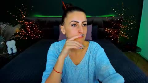 rebecca_diamonds online show from 11-20-25, 06:57