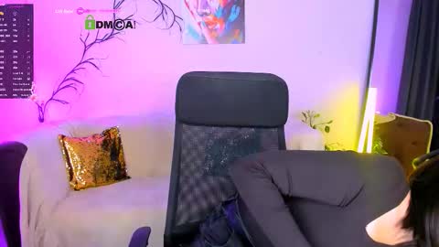 rebecca_smile_ online show from 09-28-25, 07:36