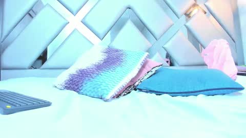 Snapshot of rebeccamitchell_ chatting on 02-27-26, 02:17 rebeccamitchell_ online show from 02-27-26, 02:17