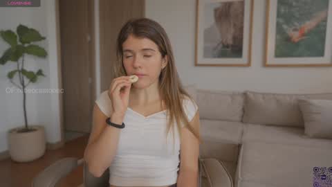 Snapshot of rebeccastonee chatting on 09-16-25, 09:05 - Maria - Of rebeccastonec - telegram online show from 09-16-25, 09:05