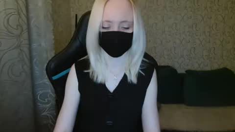 RebesaOlset online show from 01-14-25, 03:57