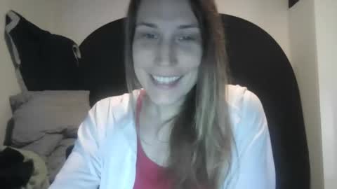 Keely KeKe Kiwi online show from 11-13-25, 10:03