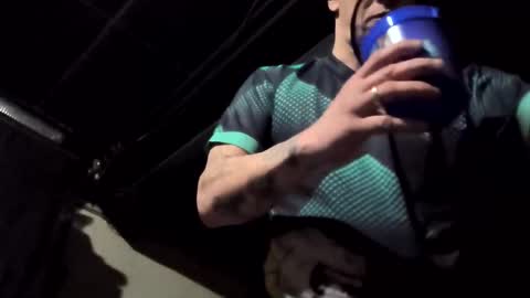 Snapshot of recka810 chatting on 03-06-25, 03:57 recka810 online show from 03-06-25, 03:57