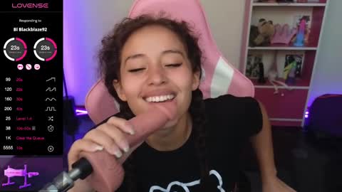 Snapshot of red_barbiedoll chatting on 03-01-25, 04:44 Barbie -----  online show from 03-01-25, 04:44