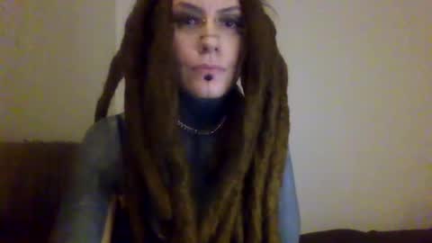 Snapshot of red_eyed_roze chatting on 01-30-25, 07:39 red_eyed_roze online show from 01-30-25, 07:39