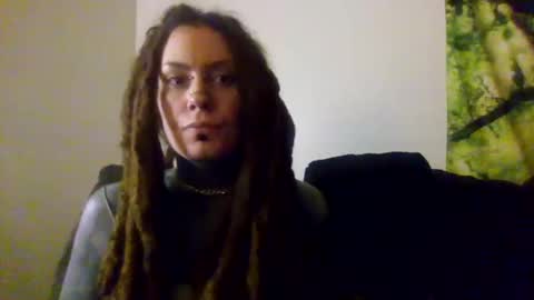 Snapshot of red_eyed_roze chatting on 02-04-25, 04:15 red_eyed_roze online show from 02-04-25, 04:15