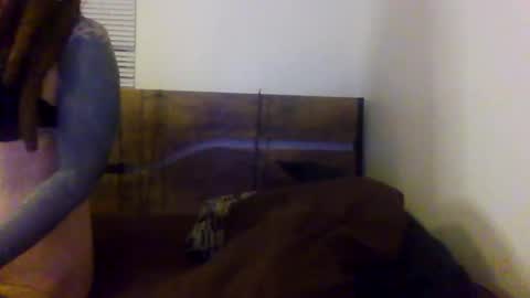 Snapshot of red_eyed_roze chatting on 02-06-25, 07:13 red_eyed_roze online show from 02-06-25, 07:13