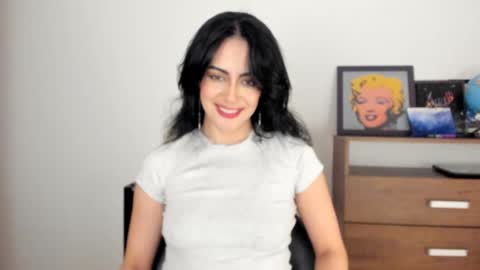 red_flower203 online show from 10-03-25, 10:40