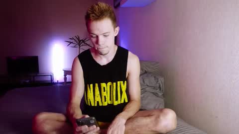 Snapshot of red_guy1 chatting on 10-12-25, 02:27 Sean Fire online show from 10-12-25, 02:27