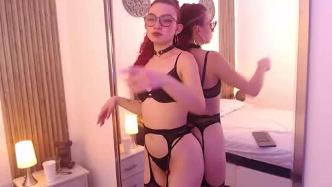 Snapshot of red_kytty6 chatting on 09-25-25, 11:08 Kitty online show from 09-25-25, 11:08