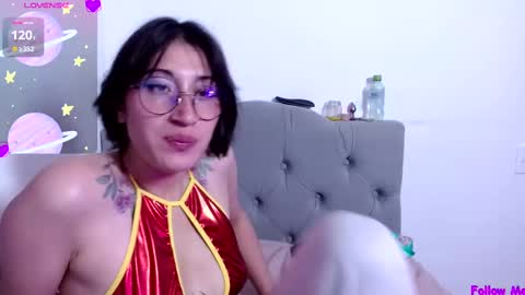 IG   OF red moonn online show from 03-12-25, 05:17