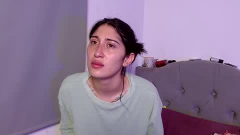 IG   OF red moonn online show from 09-19-25, 04:36