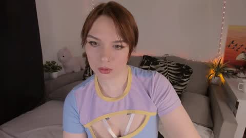 Snapshot of red_passsion chatting on 02-03-25, 11:09 Mia online show from 02-03-25, 11:09