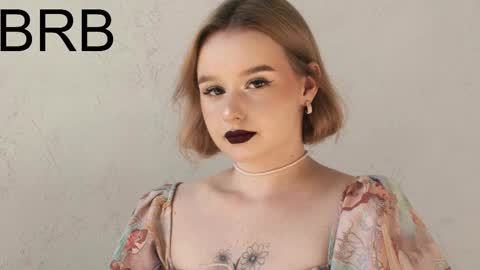 Snapshot of red_queeen chatting on 02-20-25, 05:23 QUEEN OF EVIL online show from 02-20-25, 05:23