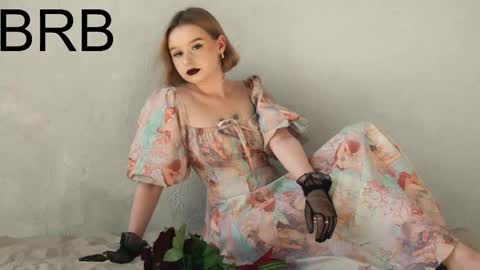 Snapshot of red_queeen chatting on 02-21-25, 05:24 QUEEN OF EVIL online show from 02-21-25, 05:24